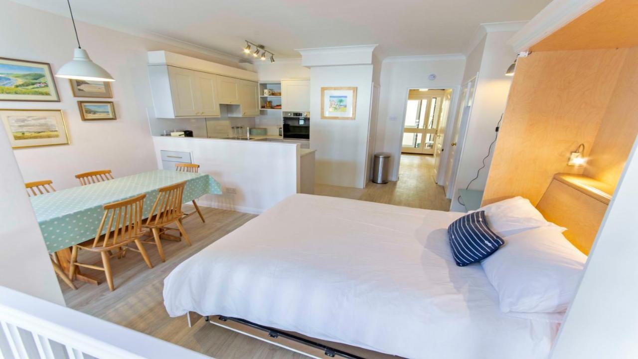 Clifton Court Apt 16 With Indoor Heated Pool & Sea Views Кройд Екстер'єр фото
